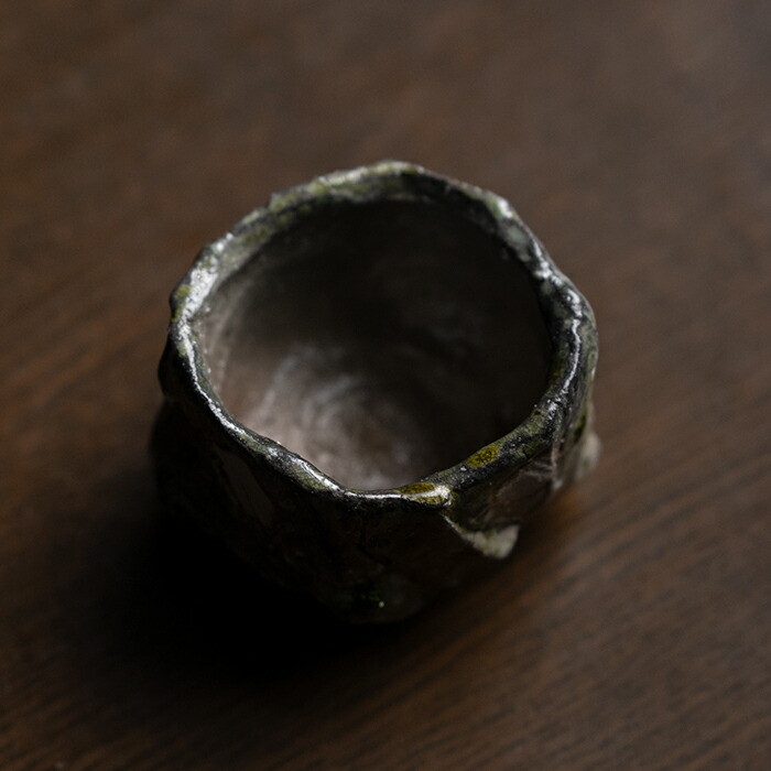 楽天市場】【共箱付】伊賀鎬ぐい呑（MA-358) 作家「新学」 : うつわや悠々