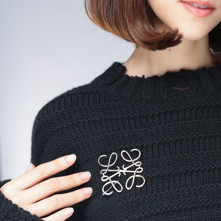 楽天市場】LOEWE ロエベ アナグラム ブローチ（ブローチ｜レディース