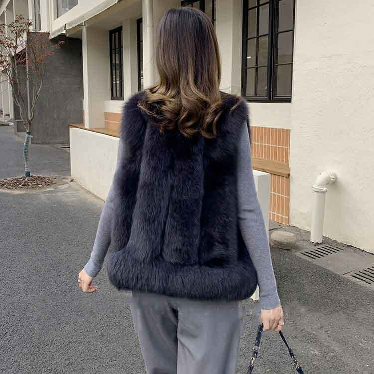 楽天市場】新作 上質フォックスファーベスト ラムレザー使用ショート丈