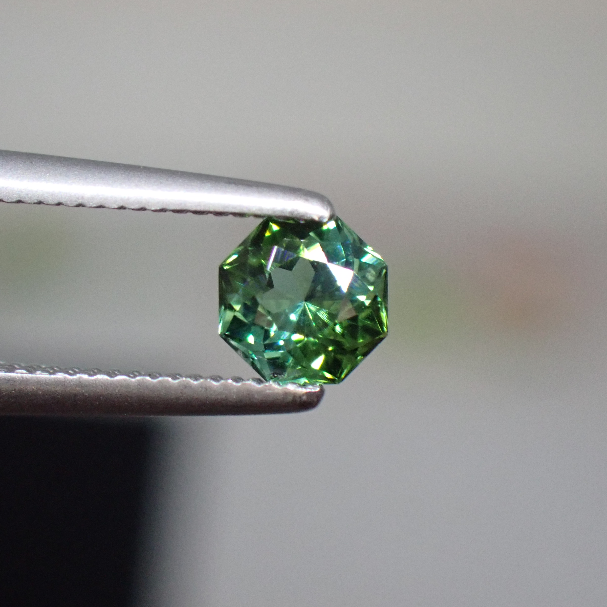 ｻﾝﾁｮさんｶｯﾄ＞キラキラ輝く3兆円カット®☆濃いめの美しいグリーン