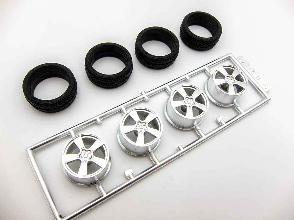 1/24 インチアップシリーズ №326 マツダRX-8 タイプS(GT・Wウィング