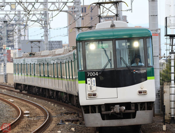 画像ギャラリー | 珍しい！ 女性専用ならぬ「女学生・児童優先」車両と