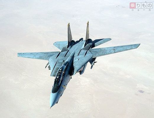 圧倒的空戦性能！ 可変翼戦闘機F-14「トムキャット」が初飛行-1970.12