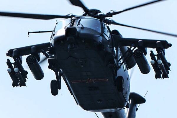 ヴェール脱いだ！ 中国版「ブラックホーク」の強襲モデル「えっ、米軍