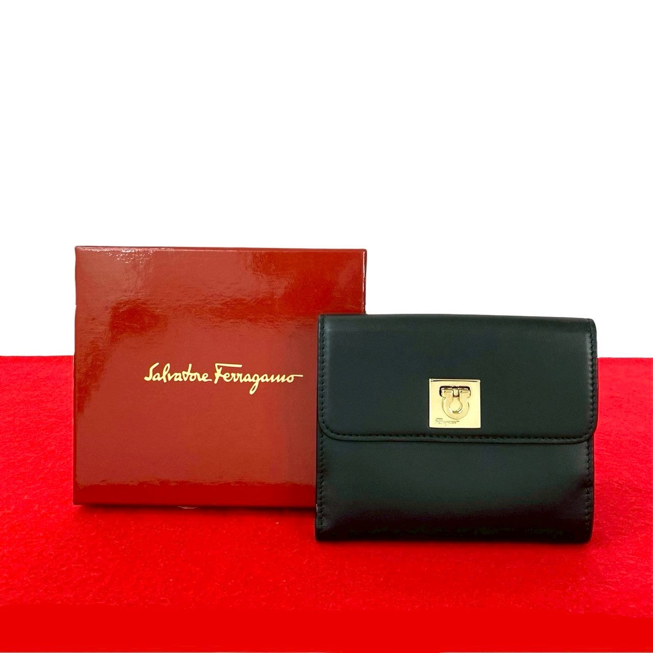 Salvatore Ferragamo サルヴァトーレフェラガモ 二つ折り財布 – Trip