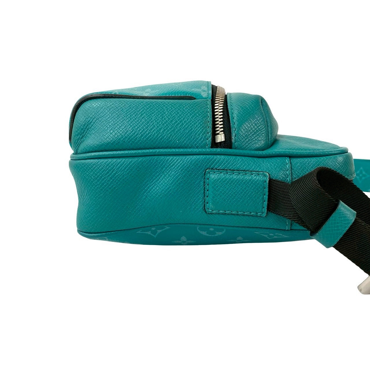 LOUIS VUITTON ルイヴィトン アウトドア メッセンジャーPM ショルダー