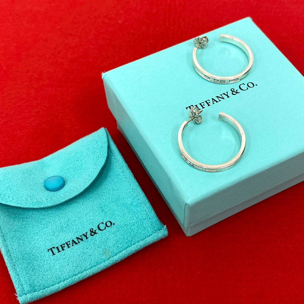 あんしん鑑定】ティファニー TIFFANY ナローフープピアス スモール