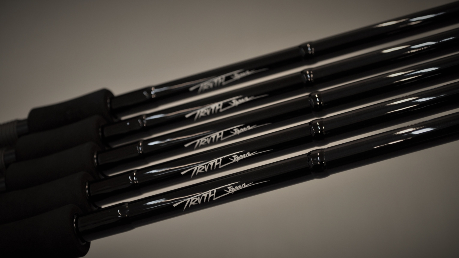 BlackAddiction 105 (HIRA Model) | TRUTH JAPAN