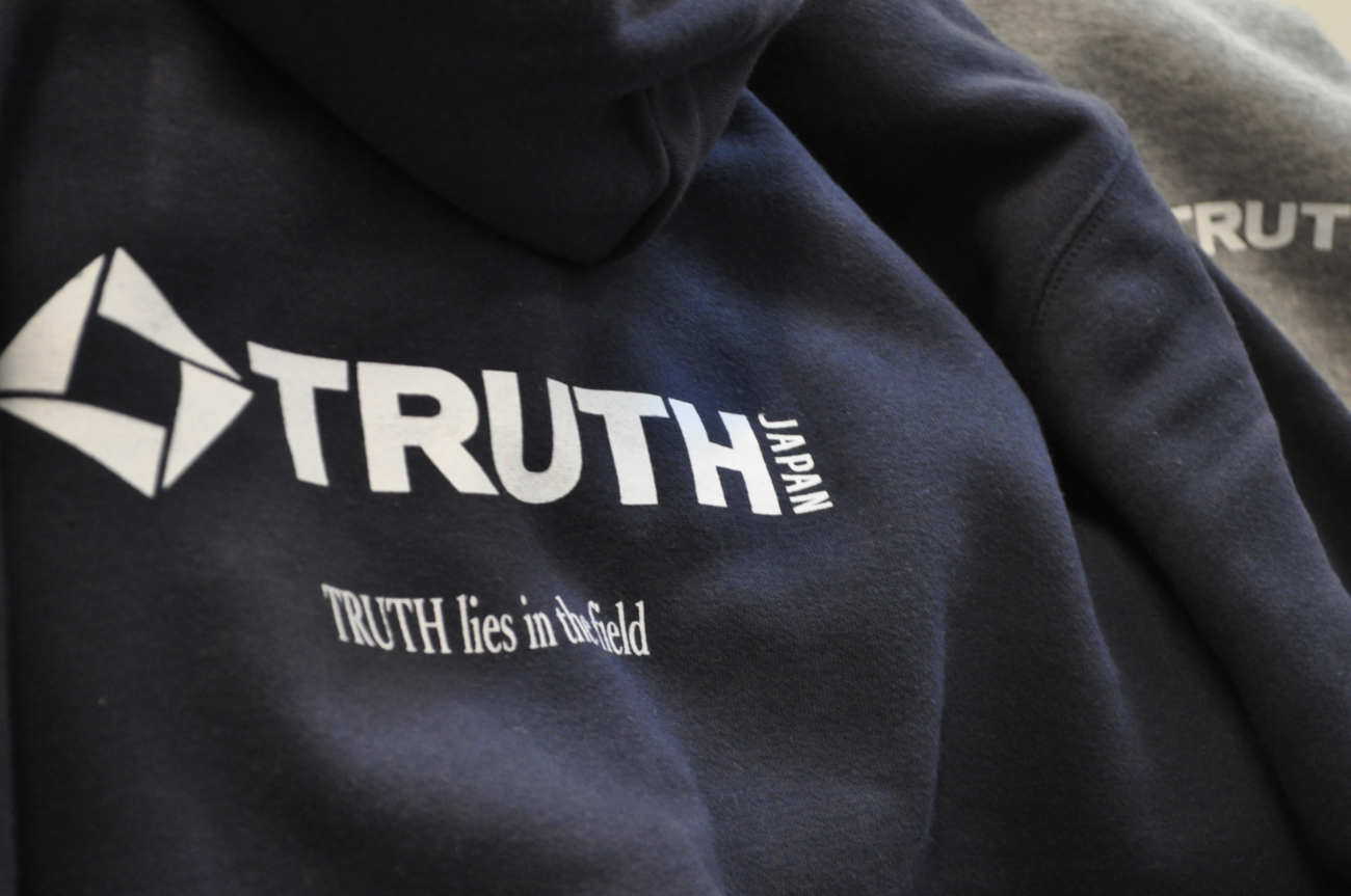 TRUTH JAPAN Original Hooded Sweatshirt / Sweatshirt | TRUTH JAPAN