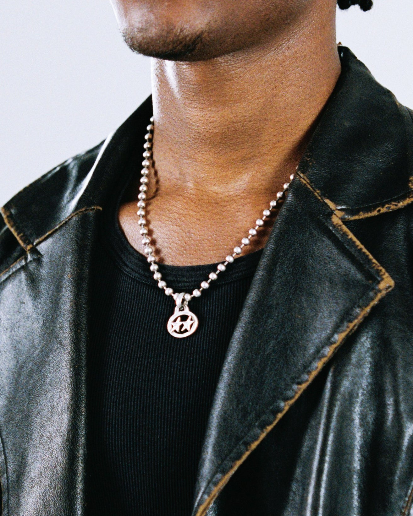 Icon Ball Necklace #1 – Twojeys