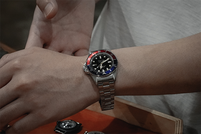 VAGUE WATCH CO. -Diver's Son Special Model- | twelve blog