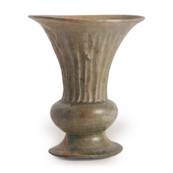 瀬戸 灰釉尊式花瓶 | 鶴田 純久の章 お話