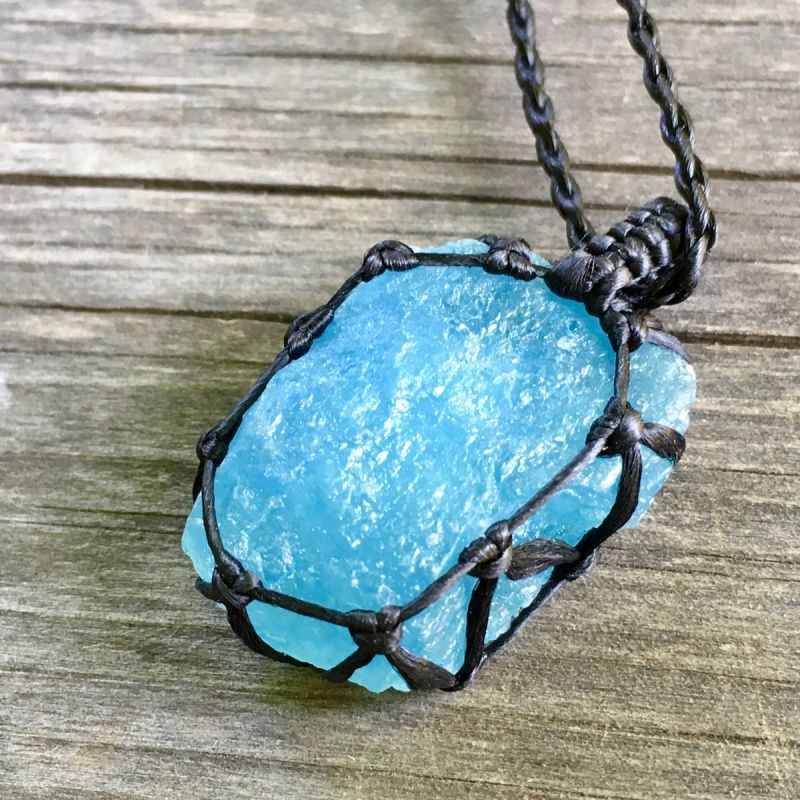 1点物 富・幸福のシンボル 天然アクアマリン原石ネックレス