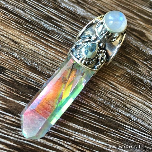 1点物☆極上エンジェルオーラクォーツ ペンダントトップ with