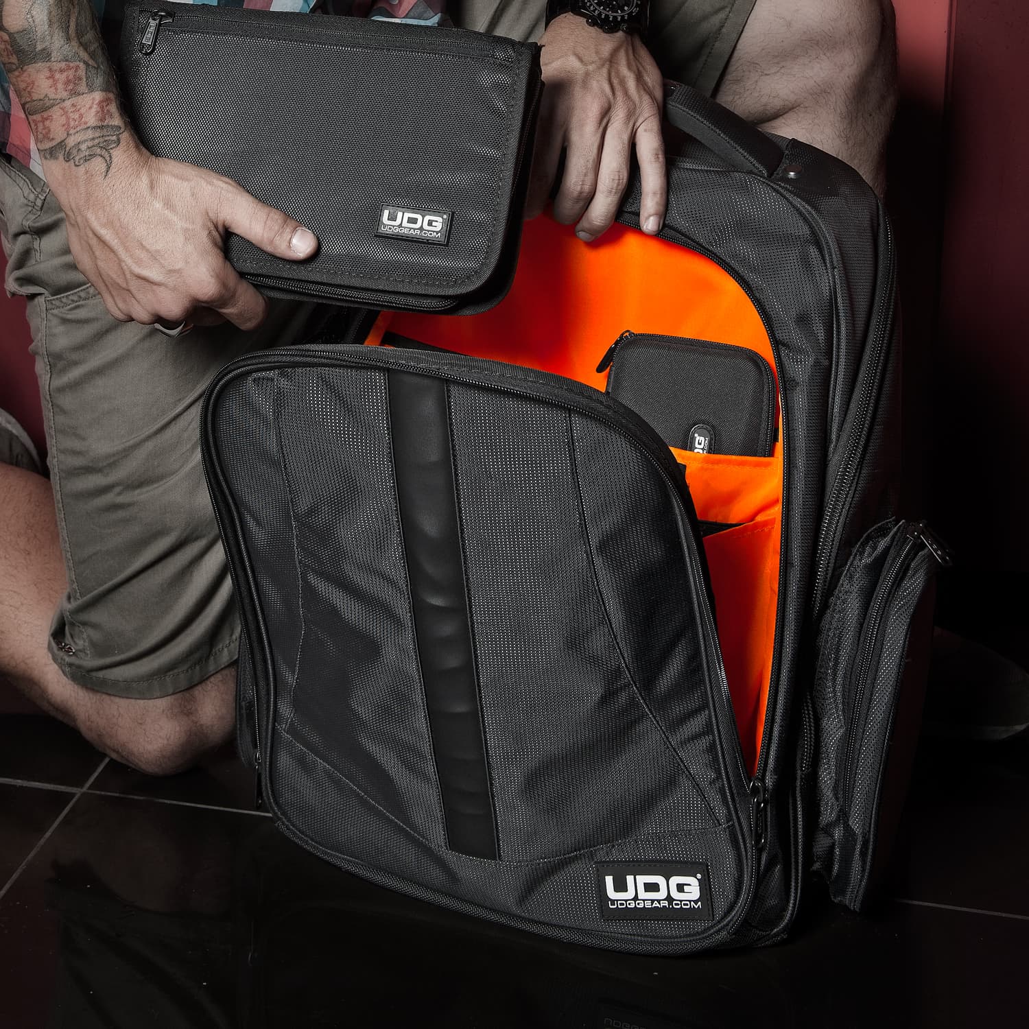 UDG Ultimate Backpack Black Orange Inside – UDG GEAR