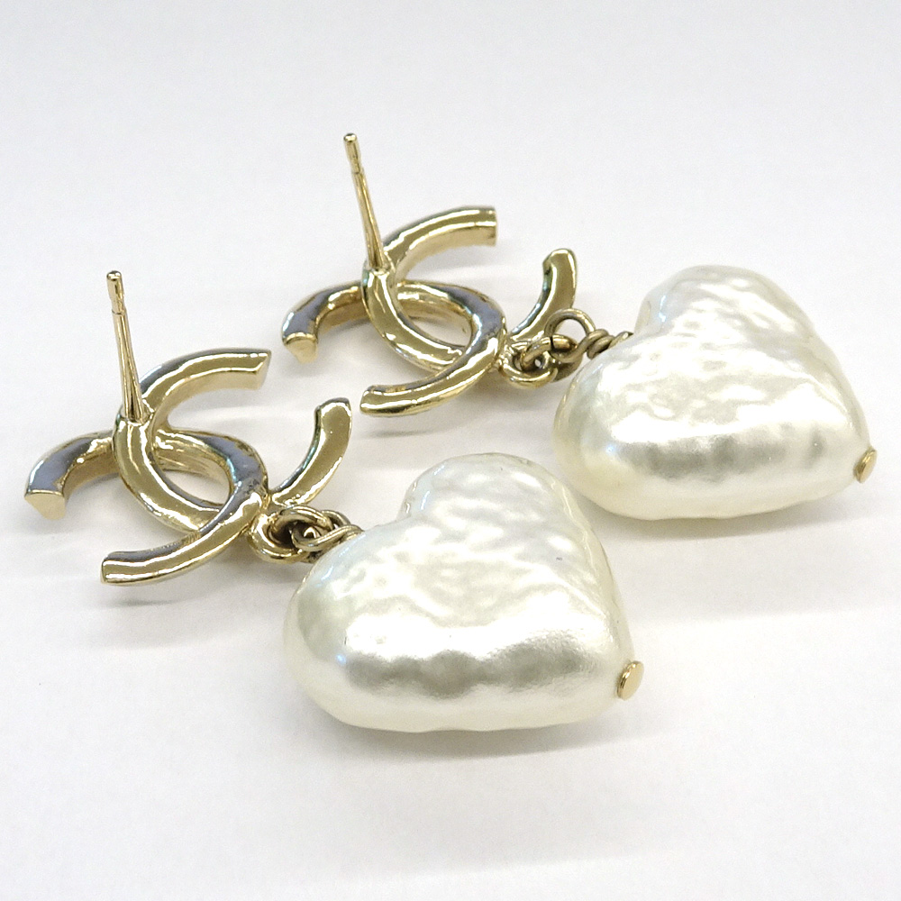 栄】【CHANEL】シャネル ピアス スウィング AB7529 B24V ココマーク