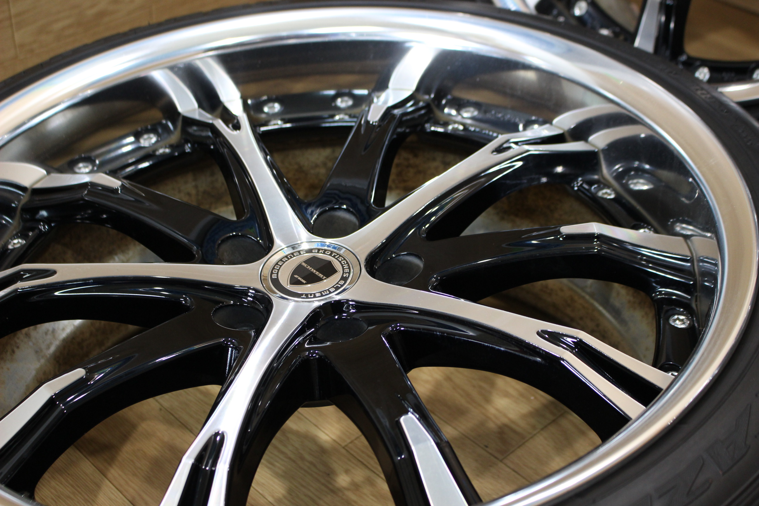 四日市店入荷情報：WORK シュバート SC4 が入荷しました。 | U-ICHIBAN