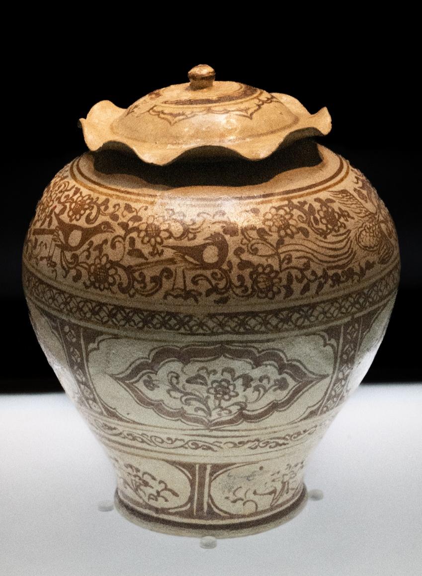 凤鸣九霄：历代凤形文物有何特征？｜新知- 经济观察网－ 专业财经新闻网站