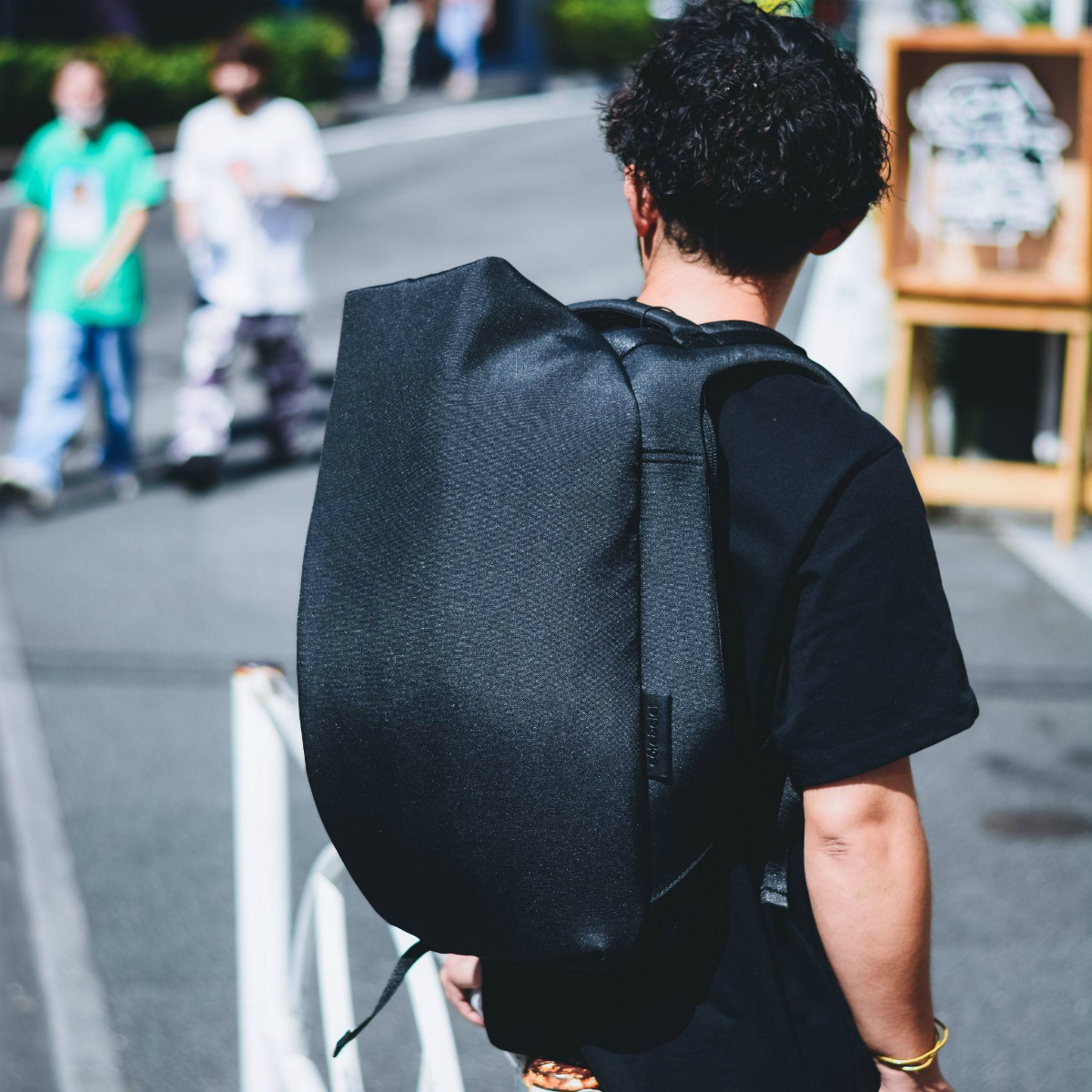 不朽の名作「ISAR」 | アウトドア・キャンプ用品の通販 UNBY ONLINE STORE