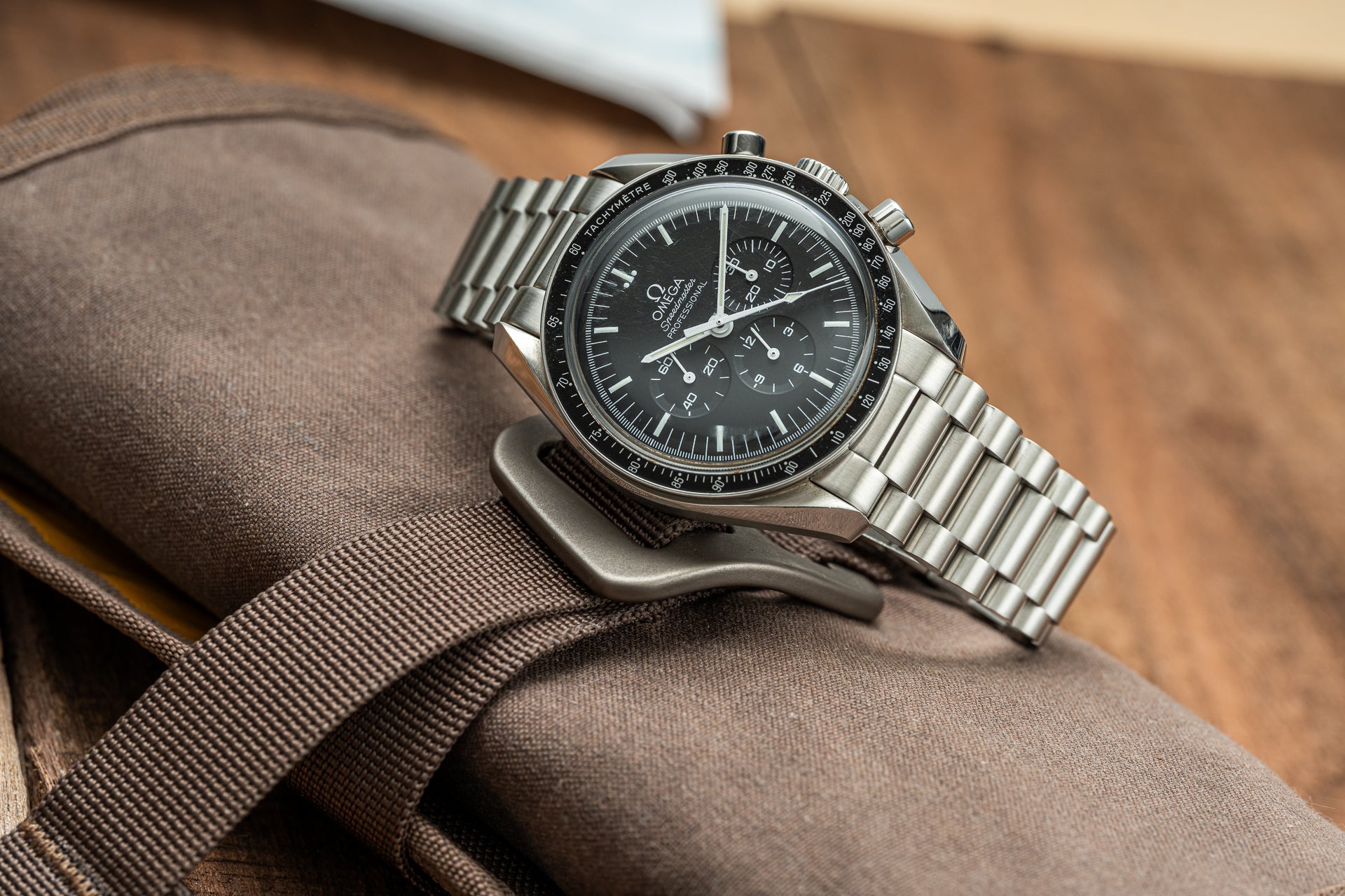 US1450 Lincoln Bracelet (Omega Speedmaster 20mm) – Uncle Straps