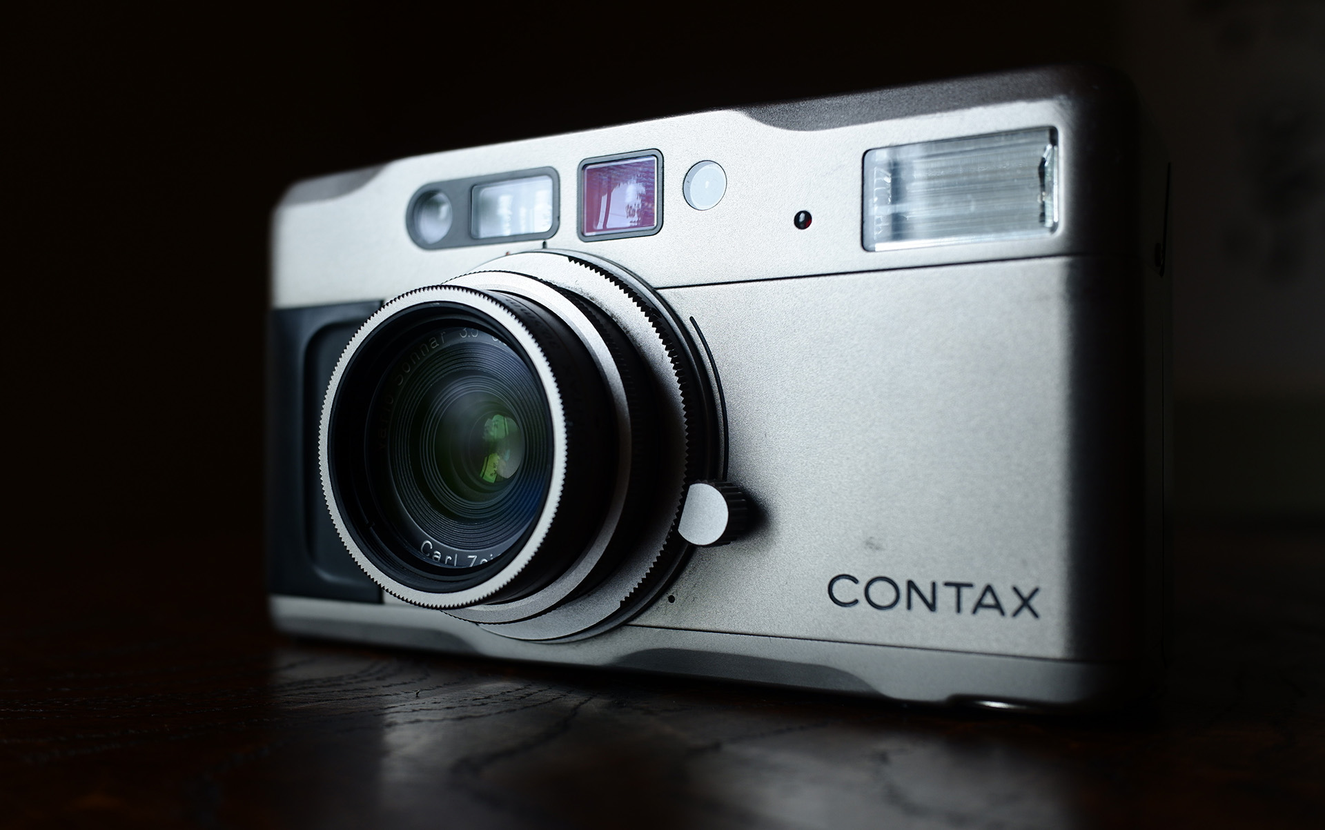 CONTAX T VS III フィルムカメラ シルバー 京セラ CONTAX TVS III