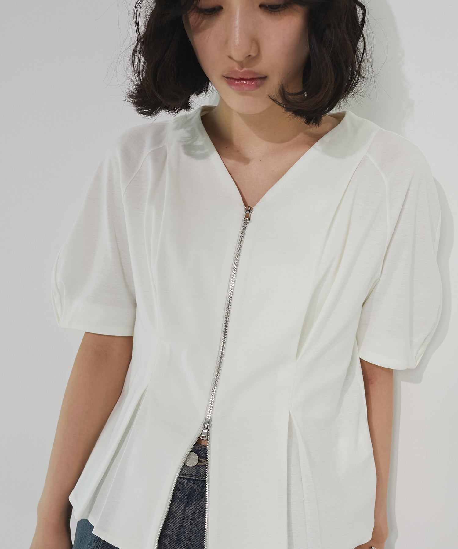 ジップアップペプラムトップス(FREE WHITE): : ウィメンズ｜UNITED