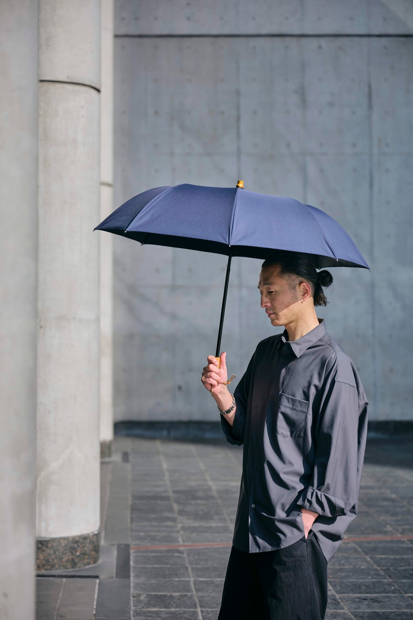 完全遮光100% 2段EASY 折りたたみ日傘/ニュートラル(55cm)