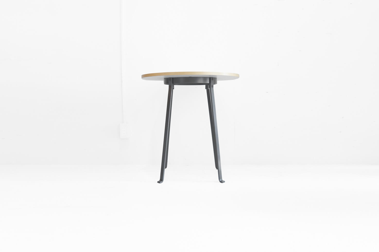 MUJI × Enzo Mari Round Table/無印良品 × エンツォ・マーリ ラウンド