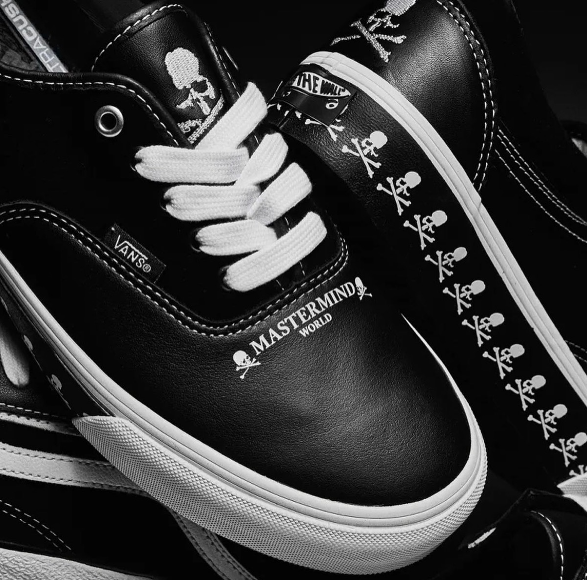 Vault by Vans × mastermind WORLD 2023年春夏コラボコレクションが