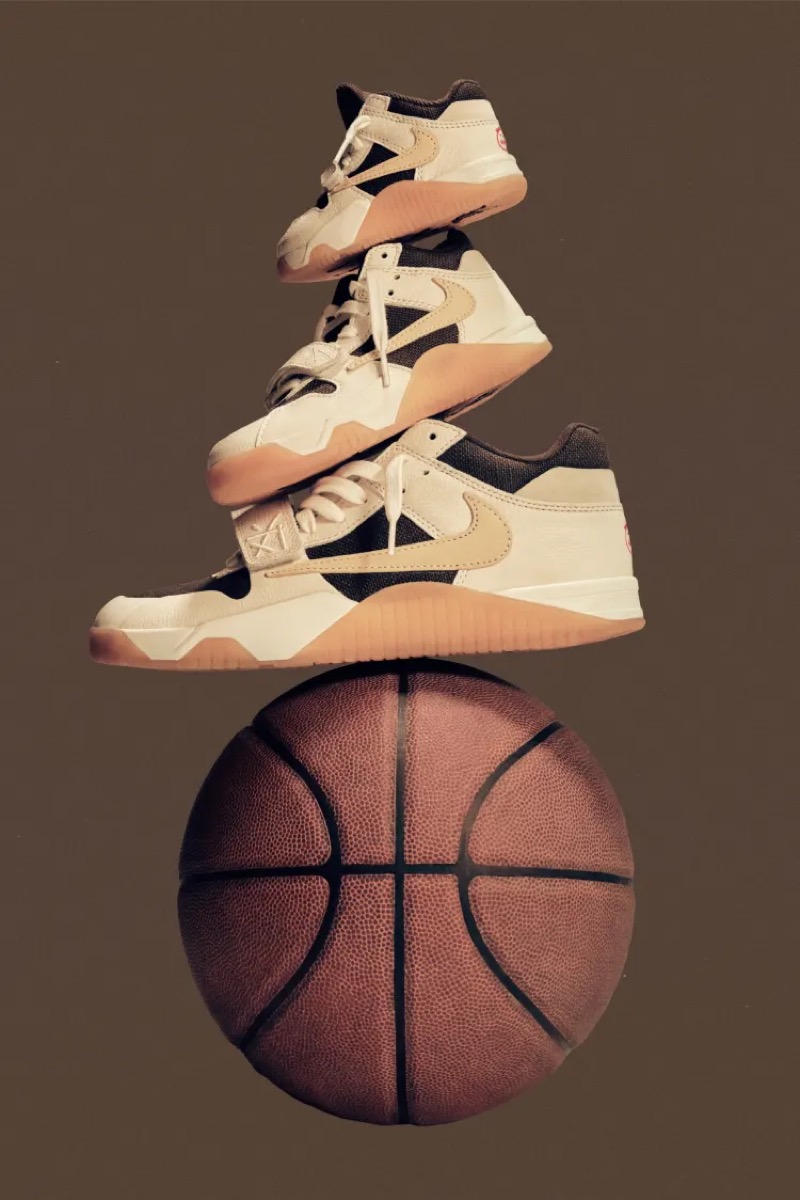 Travis Scott × Nike Jordan Jumpman Jack TR “Sail and Dark Mocha”が