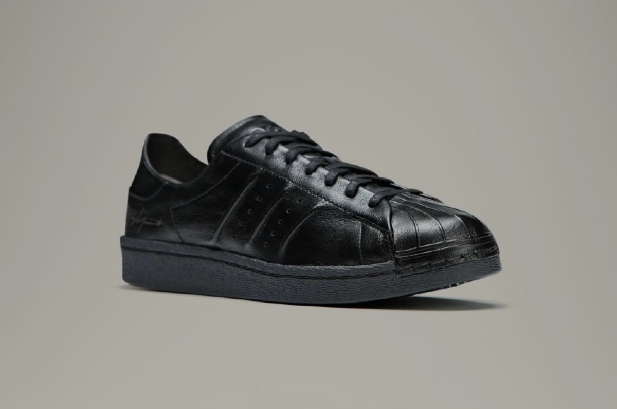 adidas Y-3 Superstar “Triple Black” by Yohji Yamamotoが国内12月11