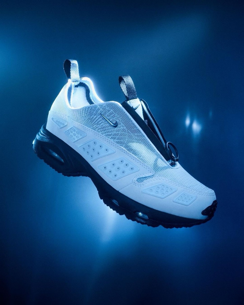 Nike Wmns Air Max SNDR “OBSCURA”が11月22日に発売 ［HQ4190-001