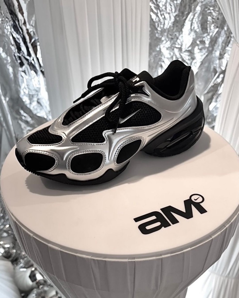 Nike Air Max Muse “Black and Metallic Silver”が国内8月1日に再販