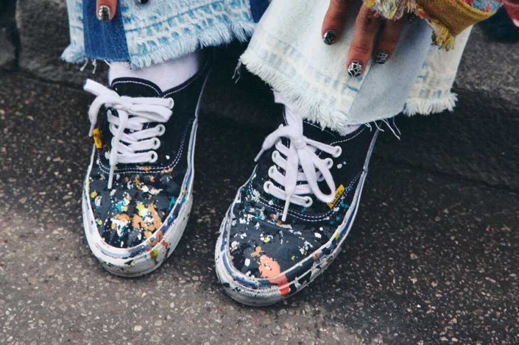 GALLERY DEPT. x OTW by Vans 『Authentic 44 “Black”』が国内12月12日