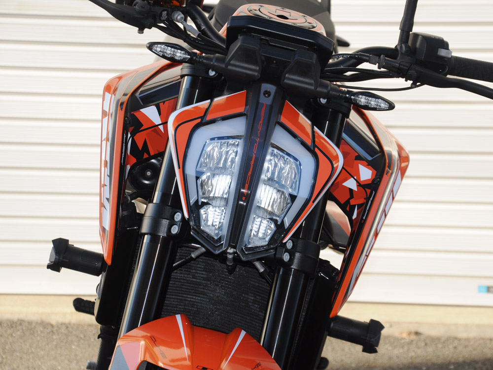 インナーカウルデカール 790/890DUKE – バイクデカールのウラガミワークス