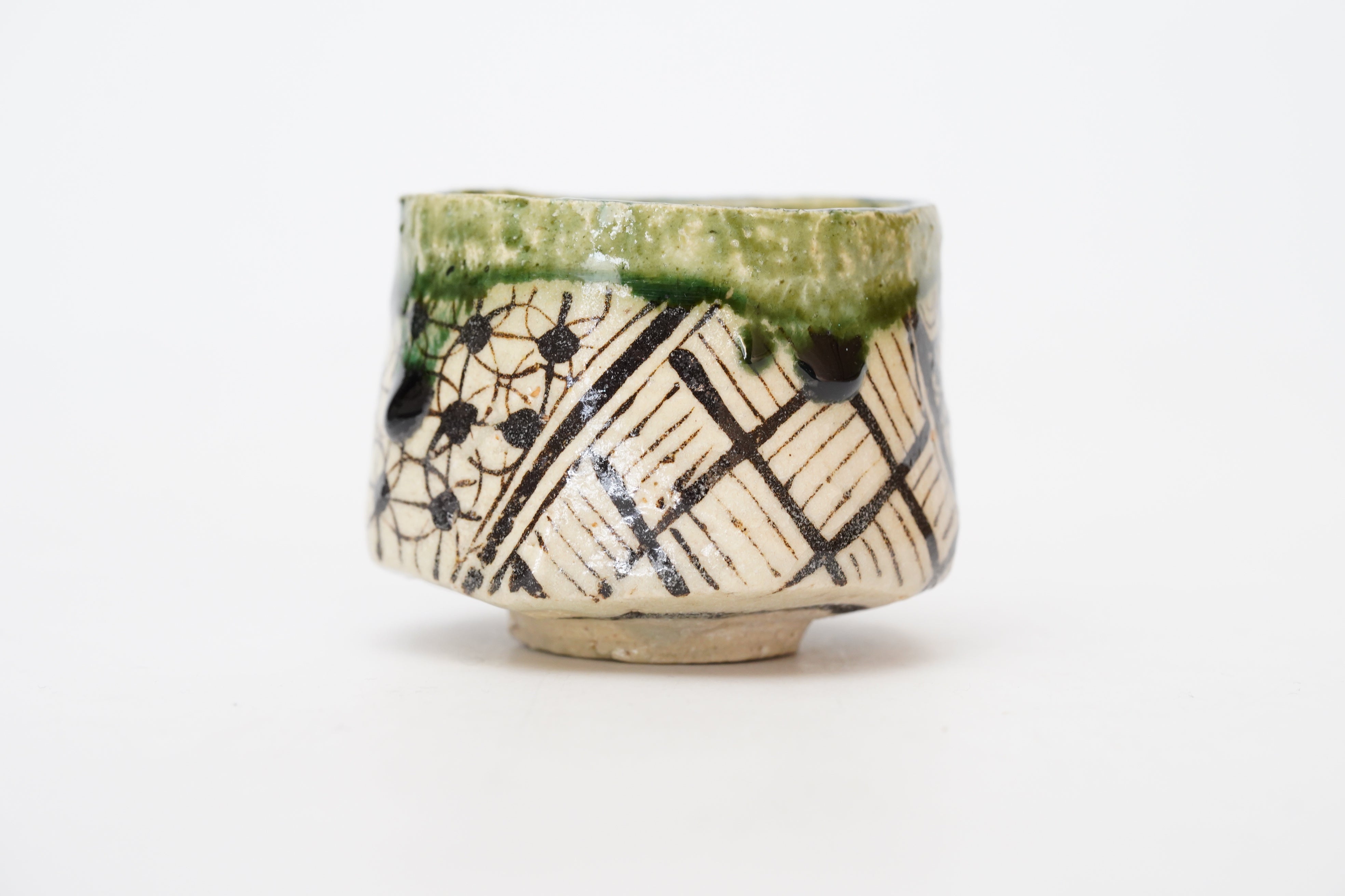 澤克典】織部ぐい呑 – うつわ御結