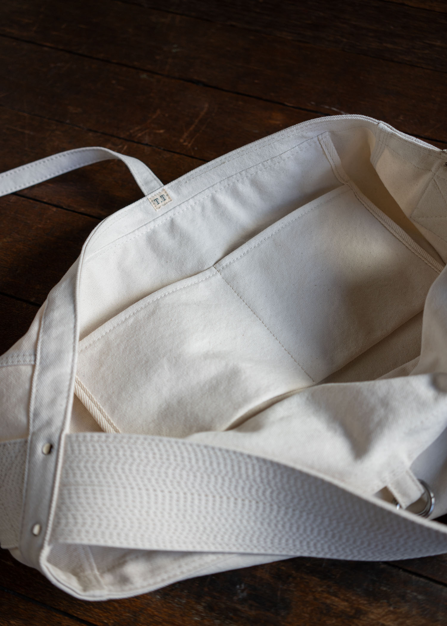 Taiga Takahashi Lot.004 Newsboy Bag IVORY – VISION OF FASHION