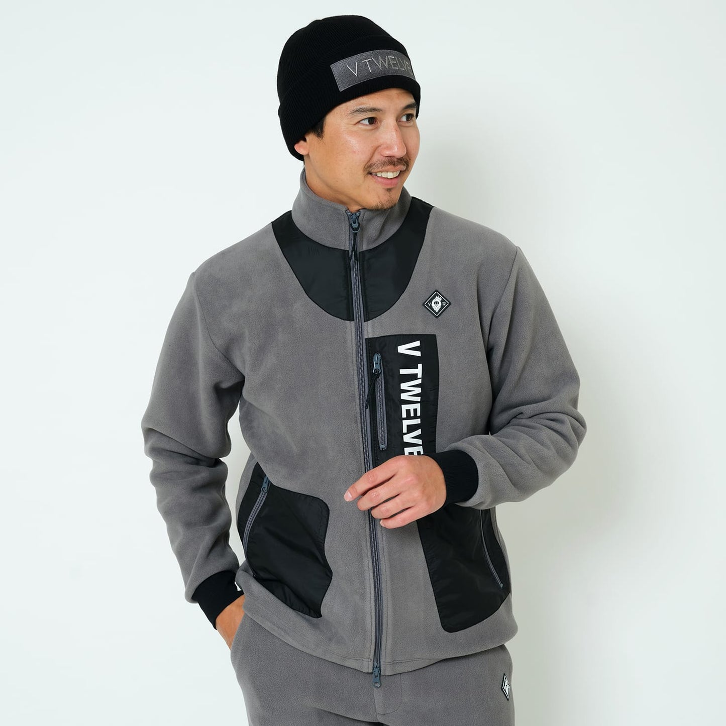 V12] ゴルフ メンズ フリースジャケット MAD FLEECE JKT | 【公式通販】