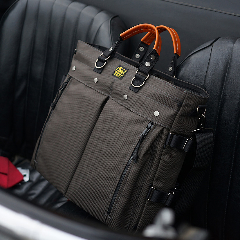 トートバッグ | バンナイズ | 鞄はやっぱり実用品 使いこんでこそ