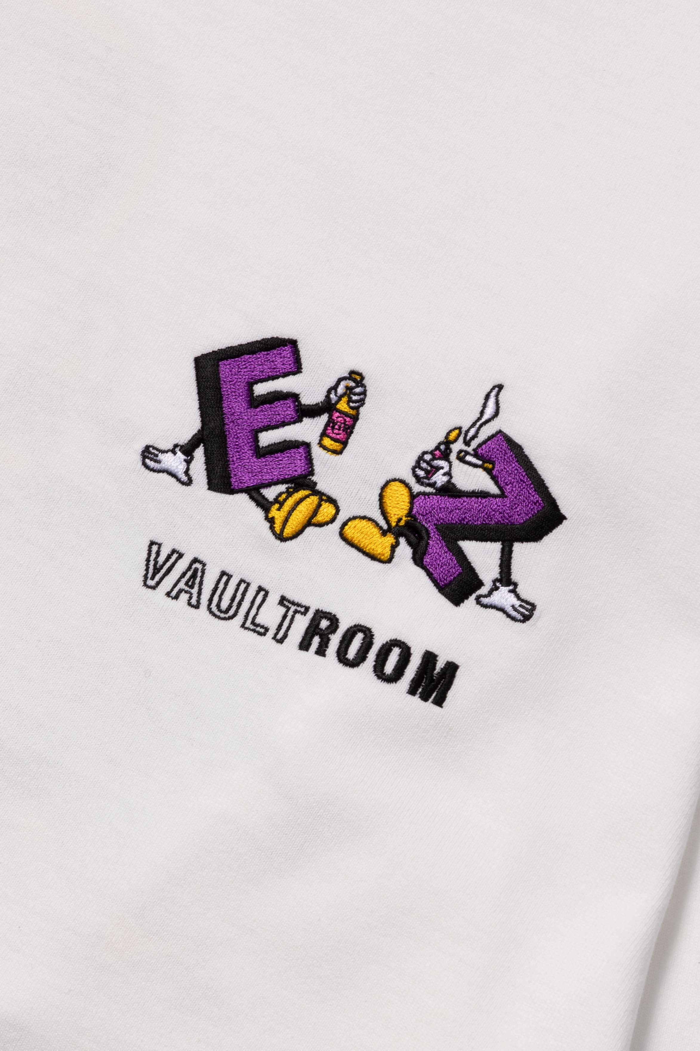 EZ BIG L/S TEE – VAULTROOM