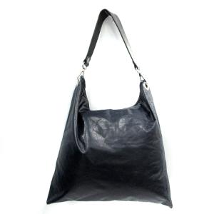 ショルダーバッグ メッセンジャー アニリンレザー 黒 ブラック（2021