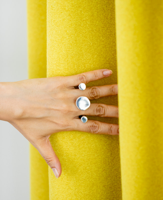 Monica Castiglioni（モニカ・カスティリオーニ）オフィシャル通販