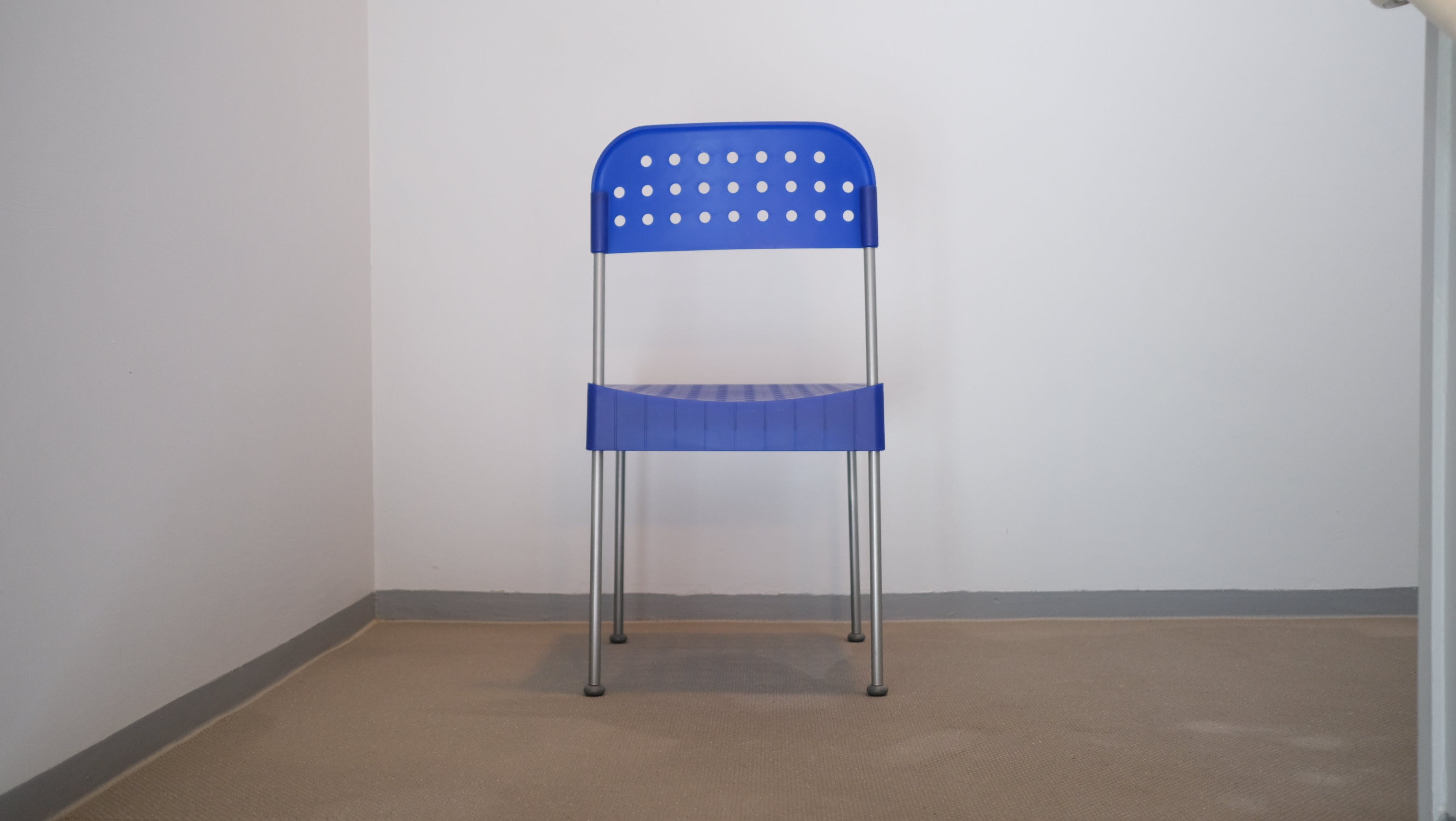 エンツォ・マリ ボックスチェア 椅子 Enzo Mari BOX chair ALEPH