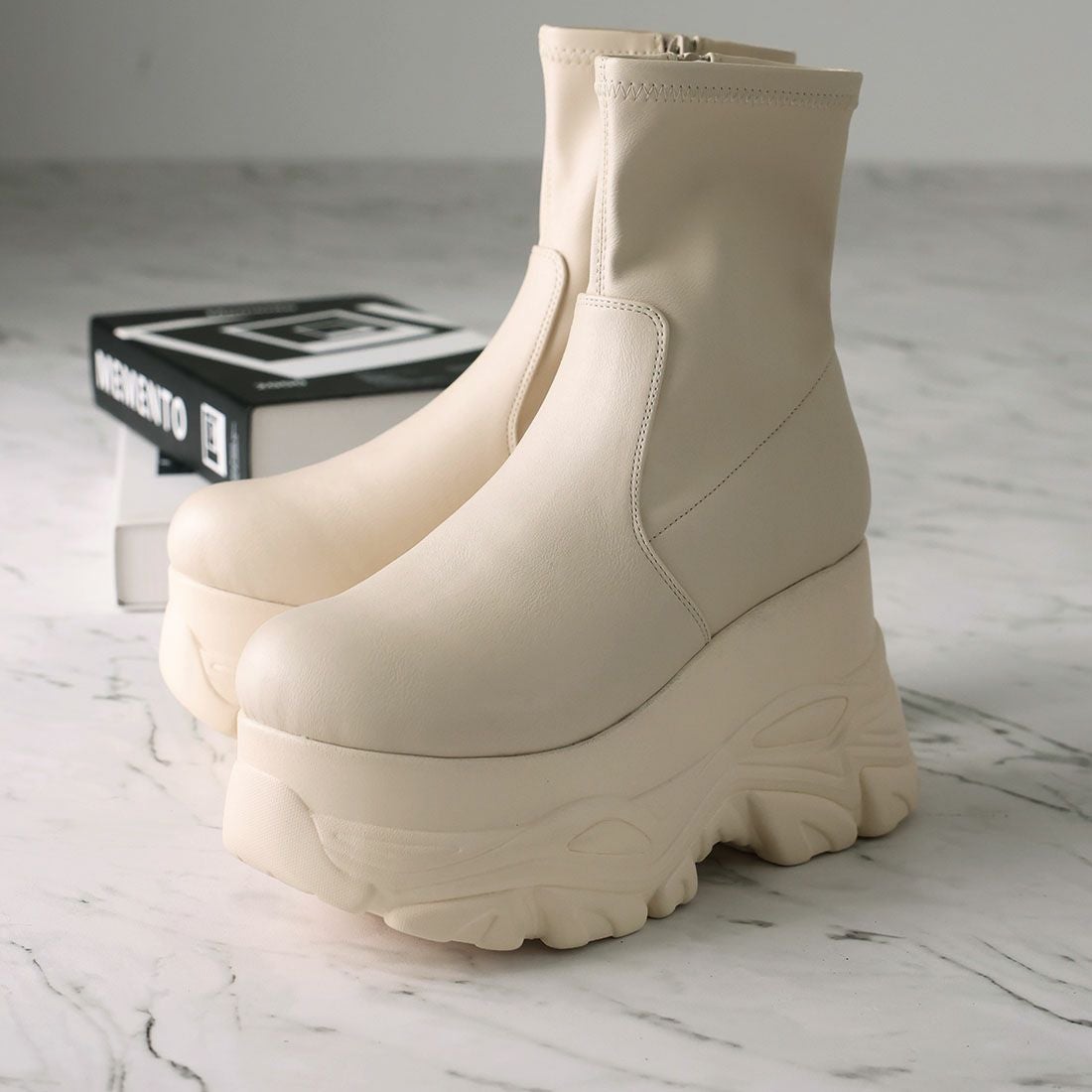 公式ストア/ZOZO限定】【2025年新色追加】厚底ボリュームソール