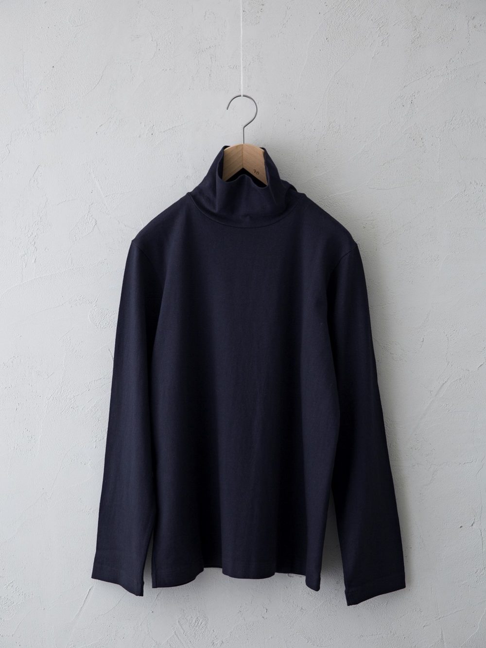 ＆ 12 Linen（天竺） ハイネック長袖Tシャツ | ITEM | Vlas blomme