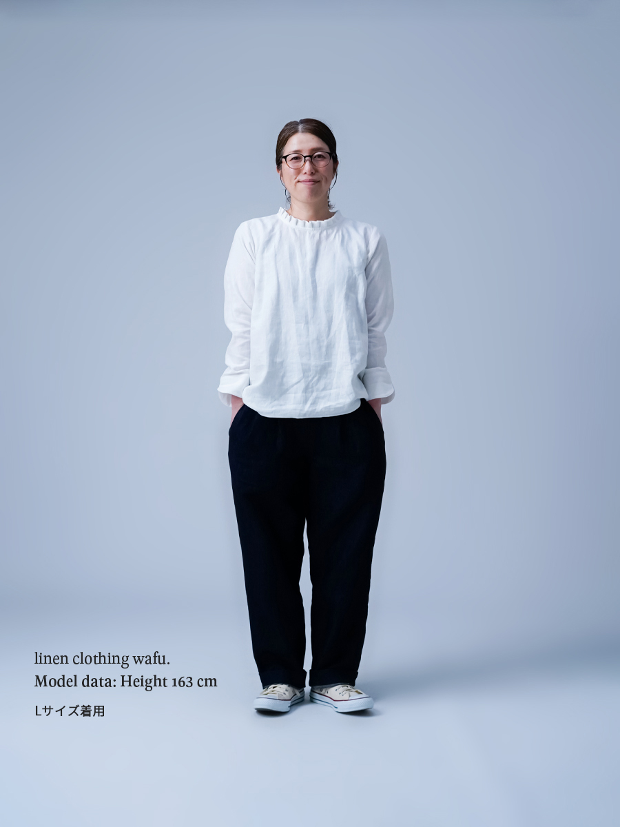 リネントップス】ネックラインを華やかに魅せる タックフリル トップス