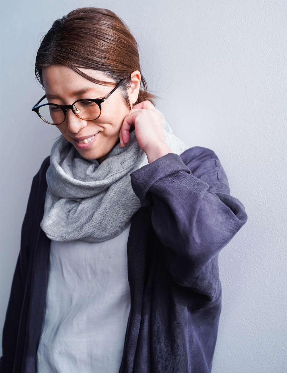 ふわとろ3重リネンガーゼのスヌード】首守（シュシュ）/杢グレー z005d