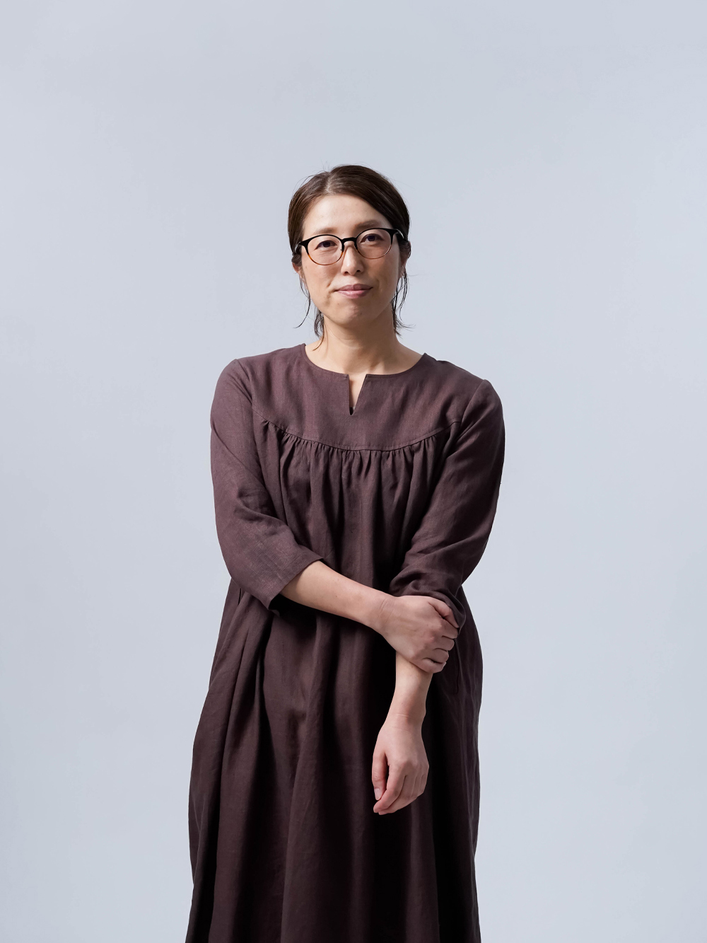 リネンワンピース】着心地のよさと、足長効果をプラスしたリネンドレス