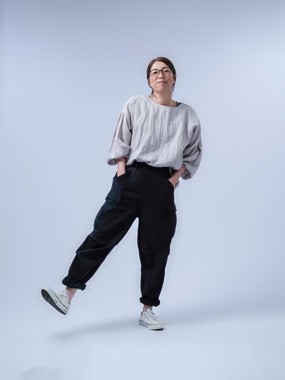 リネンソロテックス】パンツ好きが惚れ込む! 魔法仕掛けのカーゴパンツ