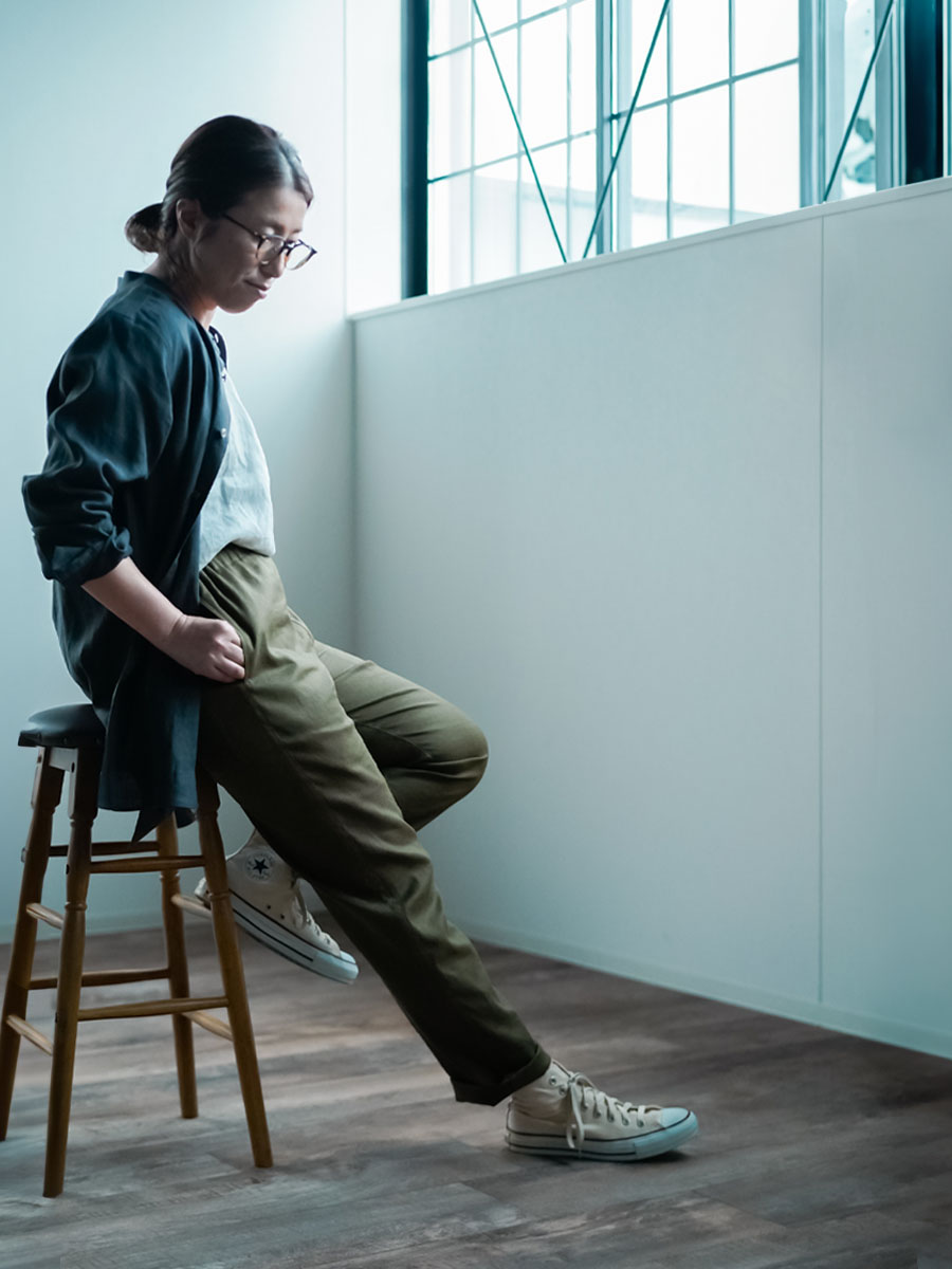 リネンパンツ】細身なのに楽々に動ける リネンソロテックス パンツ